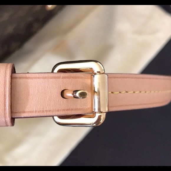 Louis Vuitton Mabillon Crossbody in Monogram Canvas - Picture 5 of 6